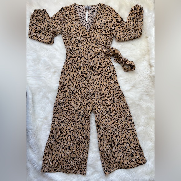 🆕ASOS DESIGN wrap tie jumpsuit 100% VISCOSE in leopard print size 8 - Picture 7 of 10